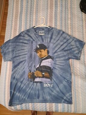 Eazy E Blue Tie Dye Graphic T-Shirt Merch Traffic Hip Hop Rap Mens Medium M